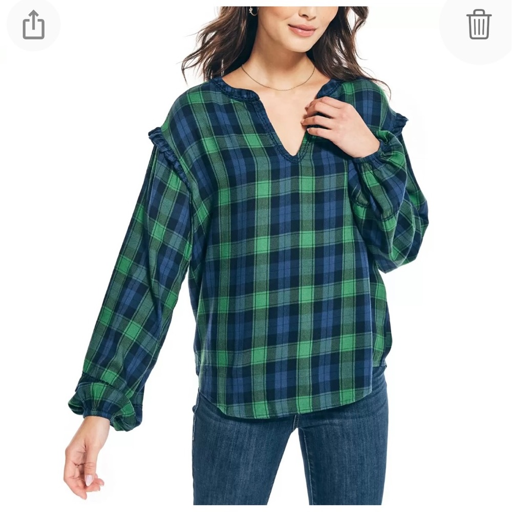 NWT Nautica Tartan Ruffle Popover Top in classic blue & green!